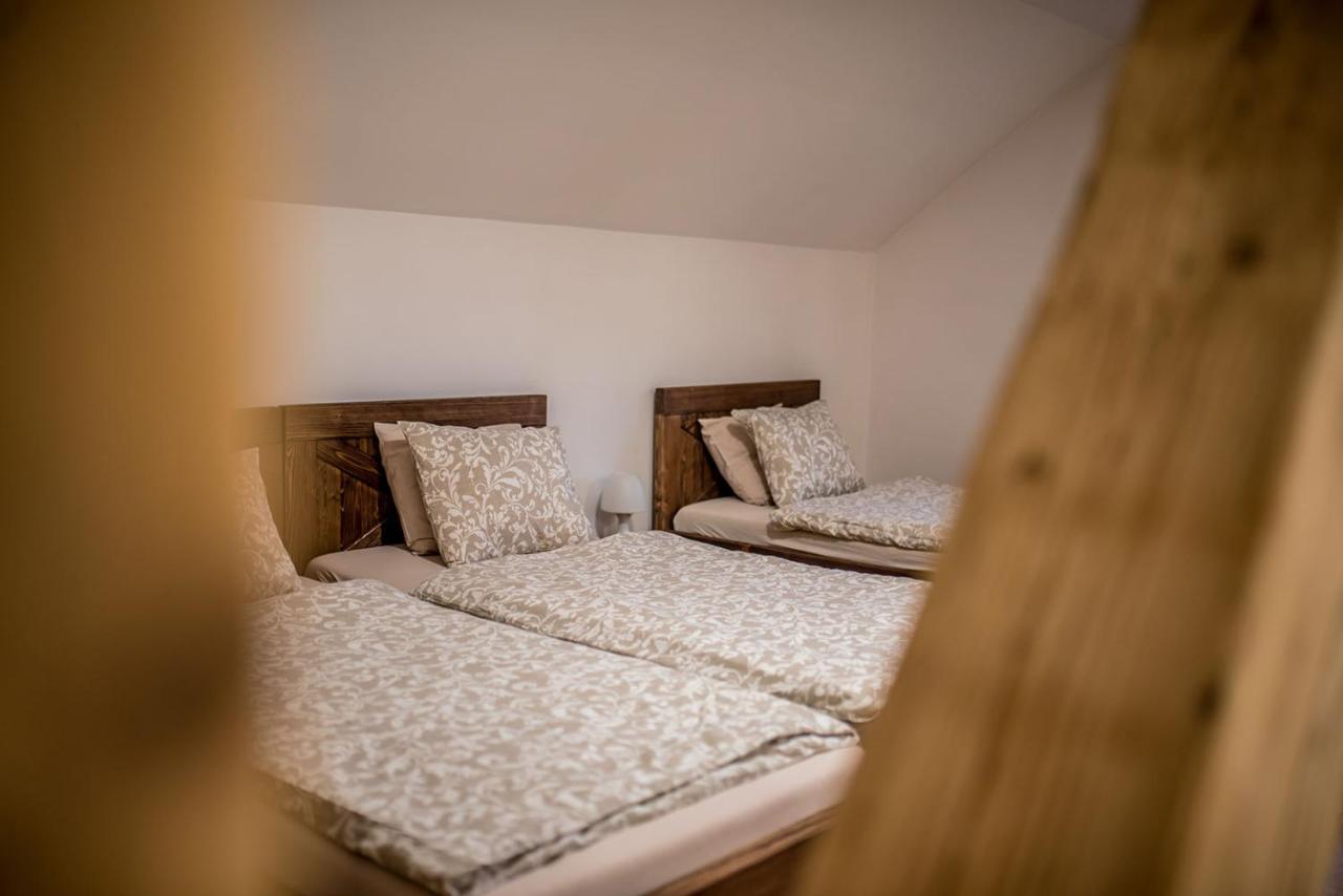 Apartmany Kras Velka Kras المظهر الخارجي الصورة