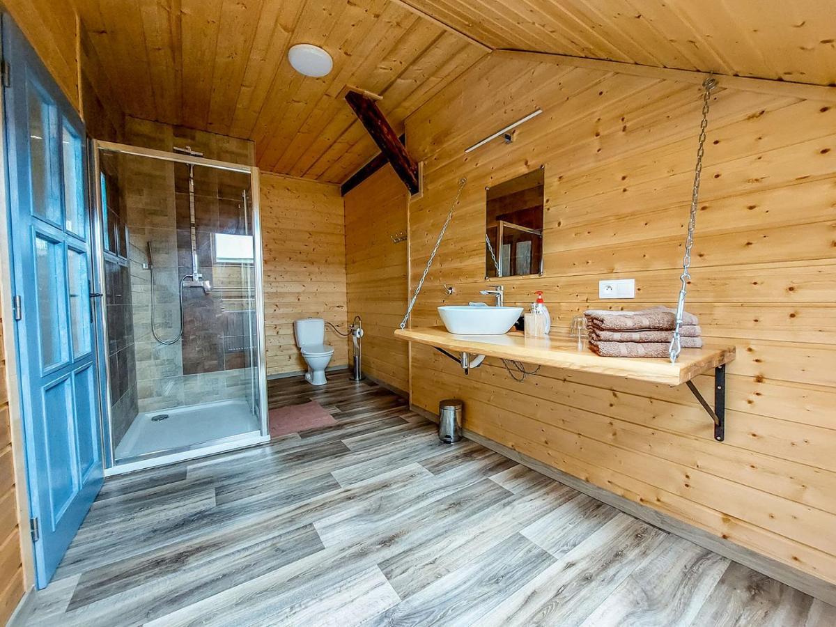 Apartmany Kras Velka Kras المظهر الخارجي الصورة